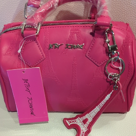 Betsey Johnson Vibrant Pink Satchel with Eiffel Tower Charm - Picture 2 of 8